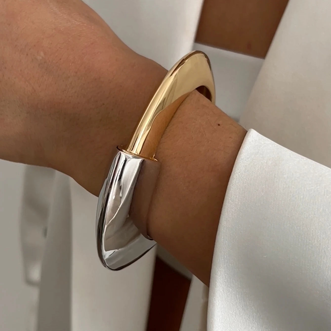 Pulseira Vintage Irregular