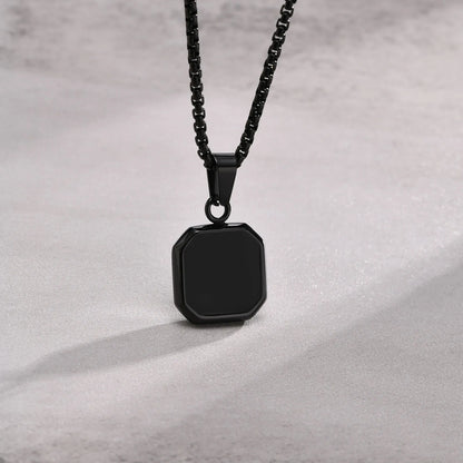 Colar de Esmalte Preto